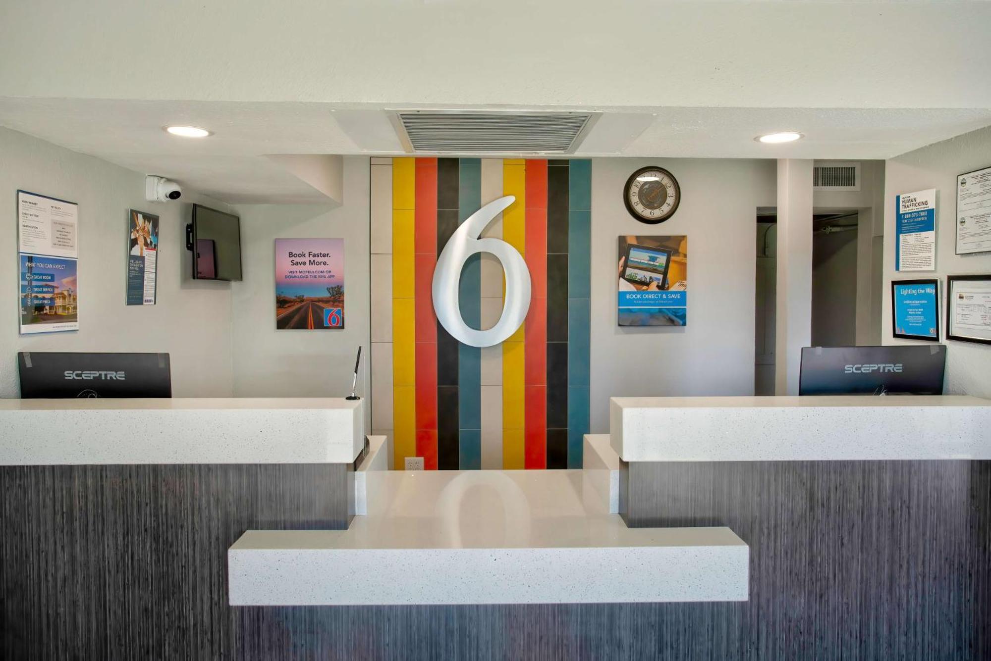 Motel 6-Kingman, Az - Route 66 East المظهر الخارجي الصورة