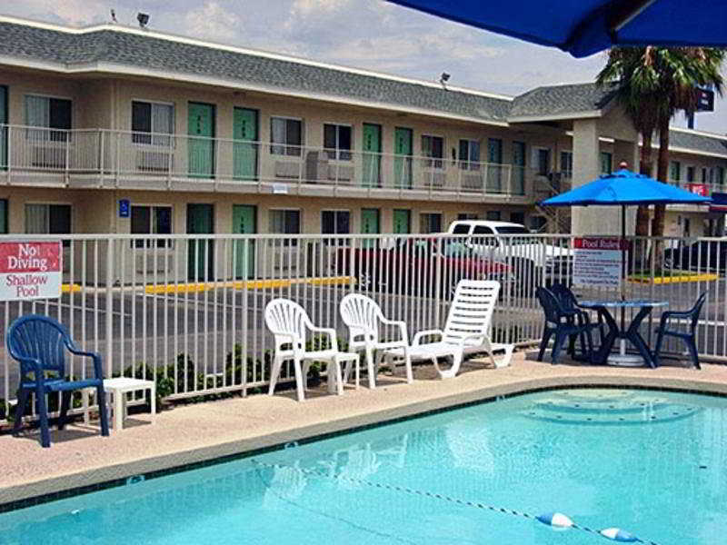 Motel 6-Kingman, Az - Route 66 East المظهر الخارجي الصورة