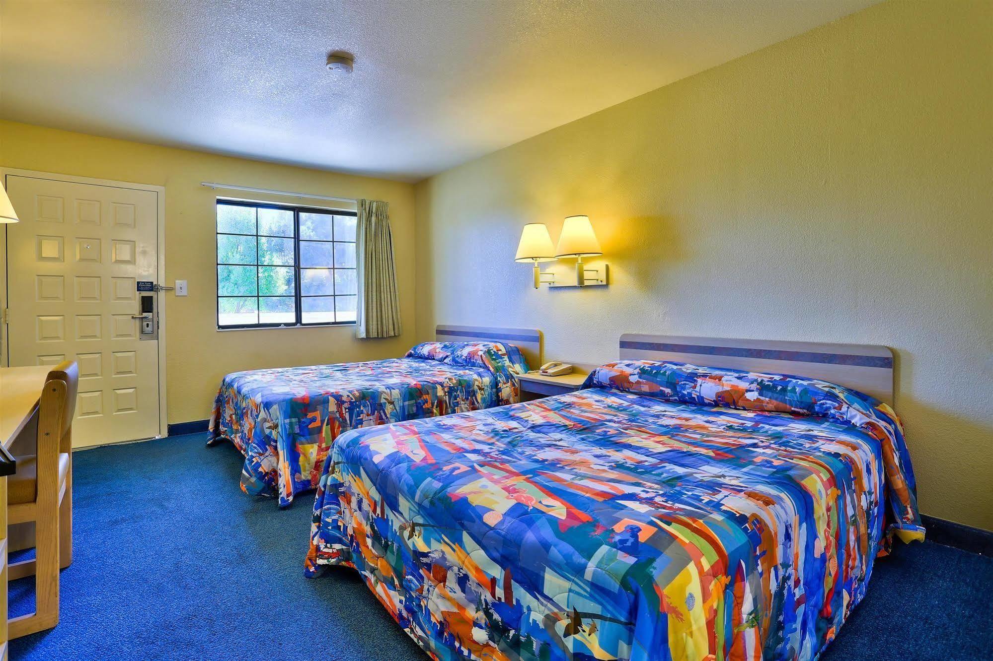 Motel 6-Kingman, Az - Route 66 East المظهر الخارجي الصورة