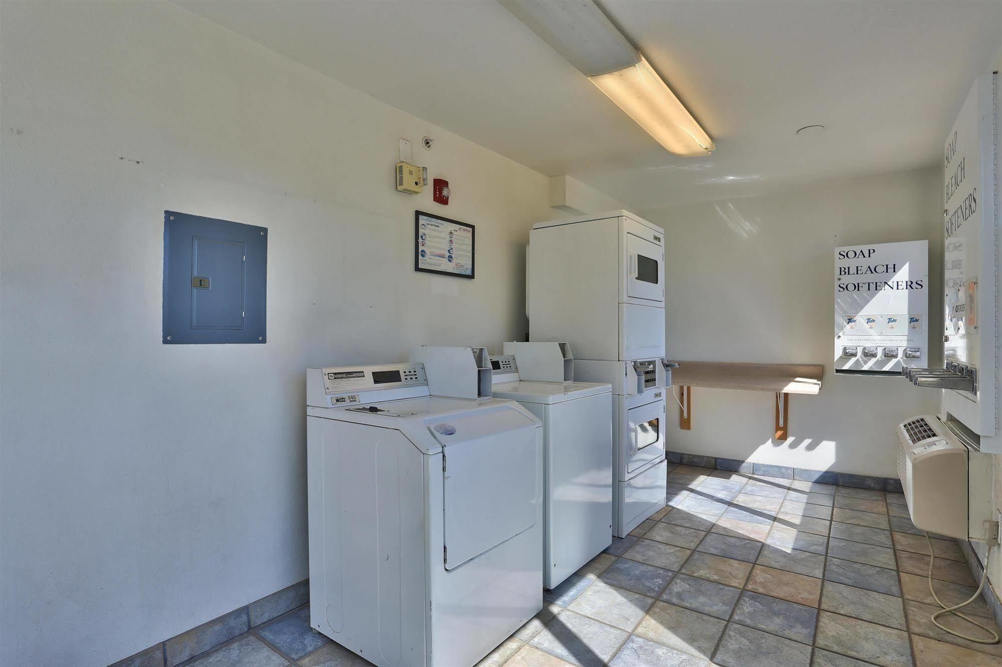 Motel 6-Kingman, Az - Route 66 East المظهر الخارجي الصورة